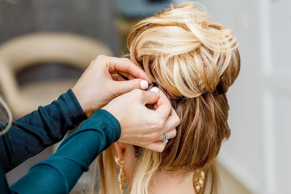 Blonde hair bun updo