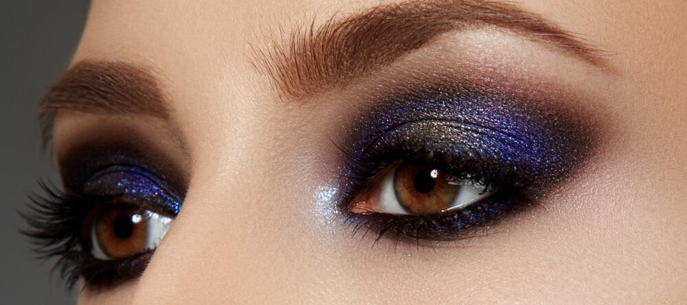 Eyes with glam eyeshadow